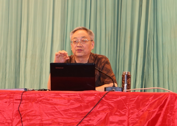 李演珍副秘書長(zhǎng)做精彩報(bào)告