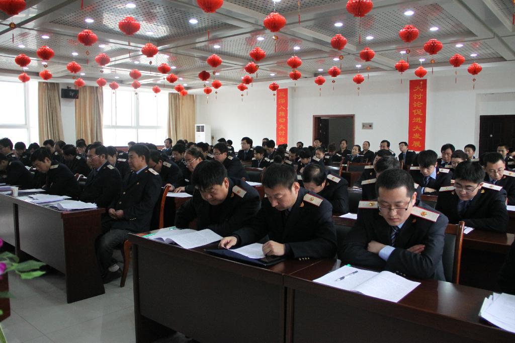認真學(xué)習(xí)