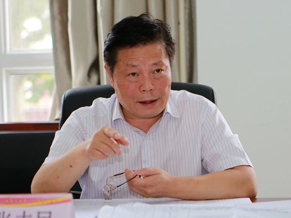 省煤管局副局長(zhǎng)張志民同志在會(huì)上講話